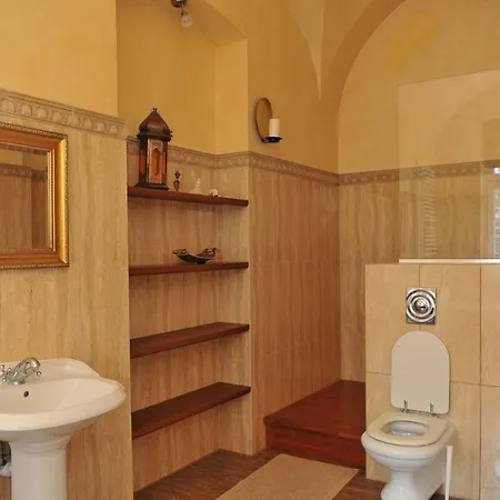 Apartman Centennial Ii *